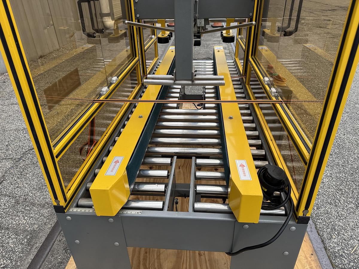 Used 2021 ENDFLEX-PAXIOM EZT-CS-C50 Case sealer