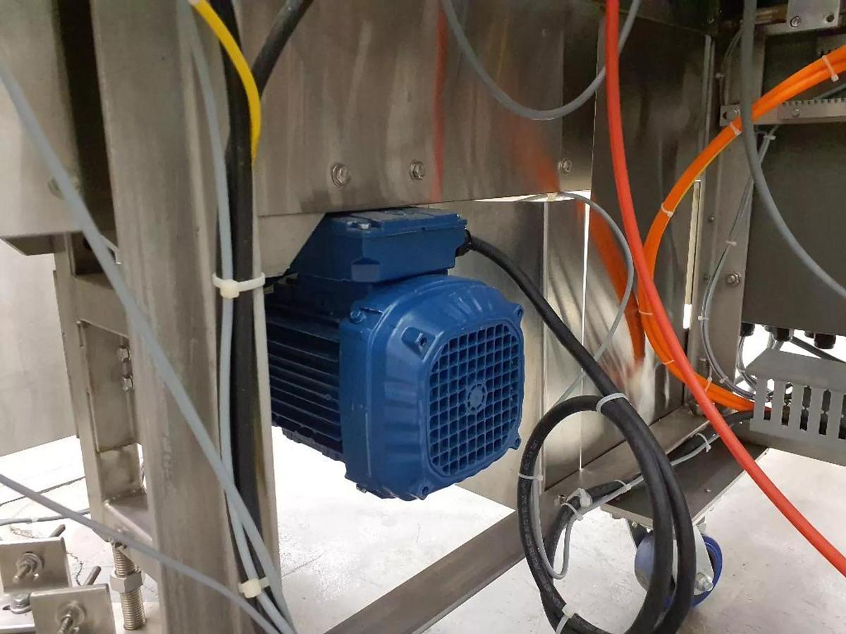 Used Econocorp E2000 AUTO LOAD CARTONER 2 0F 2