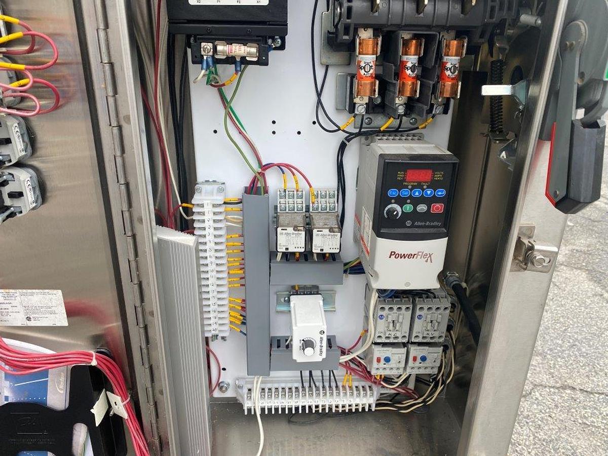 Used Plemons 3000200 Tray Former