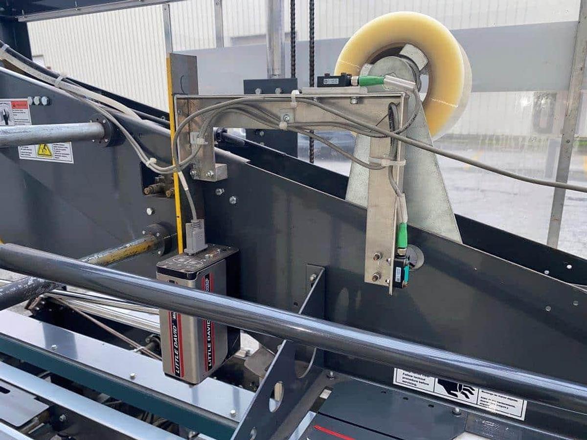 Used LOVESHAW Little David LD16ASB Case Sealer