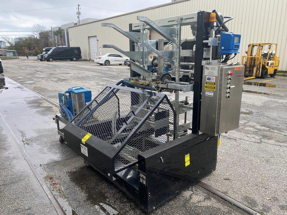 Used Plemons 3000200 Tray Former