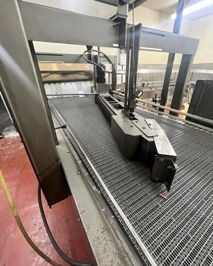 Used DYCO Bottle Debagger Table / Conveyor