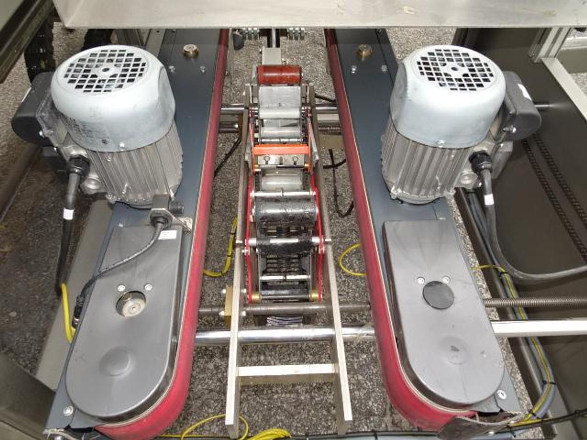 Used Combi 2EZ XL Case Erector / Taper