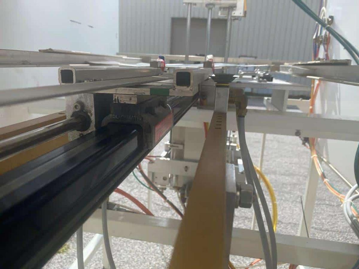 Used Econocorp Automatic Simplex Tray Former