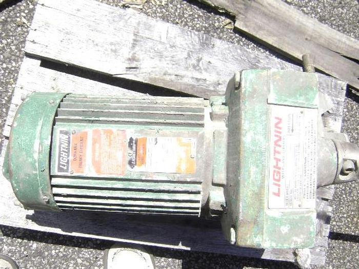 Used 3.5 HP LIGHTNIN CLAMP ON AGITATOR – XD-230 – #7359