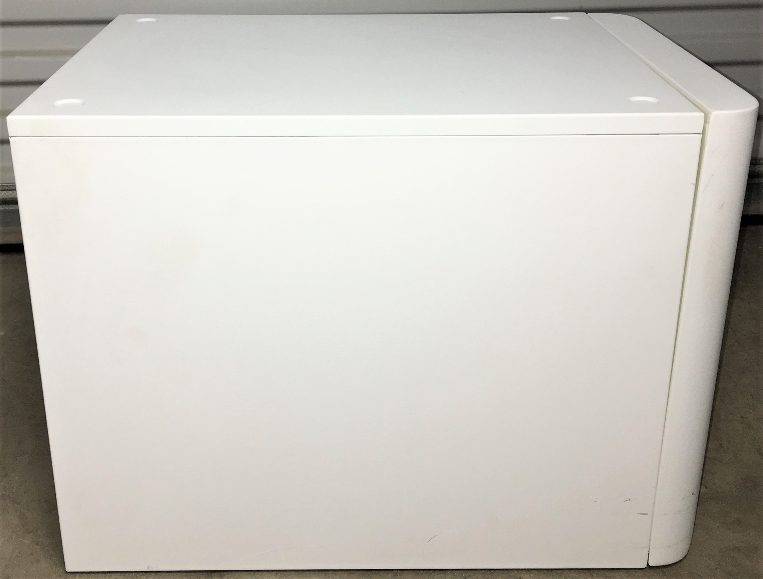 Used Peak Trace 600 Nitrogen Generator with Precision Air Compressor