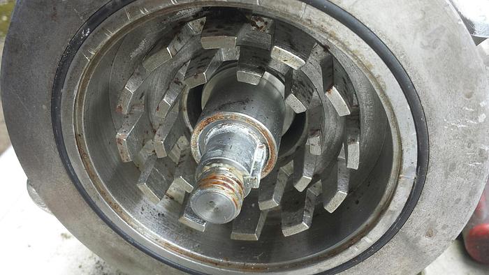 Used 4 in. OAKES CONTINUOUS AUTOMATIC MIXER – SANITARY S/S – JACKETED (#8119)