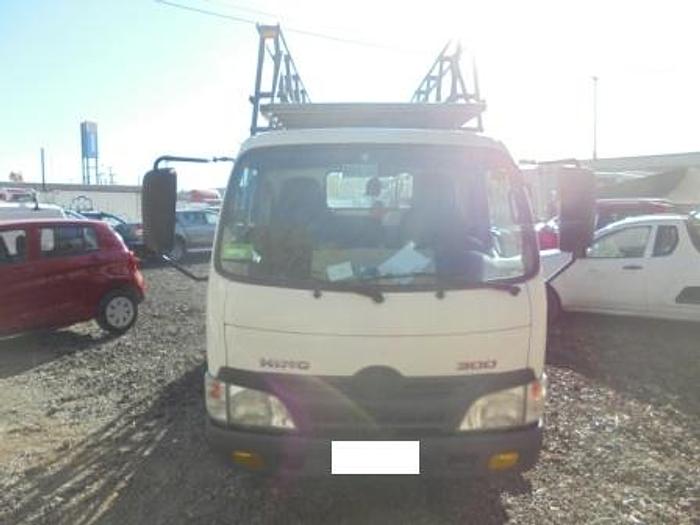 2013 HINO XZU 5.9