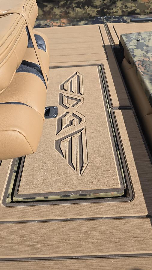 EDGE 756 SC Tohatsu 60 package