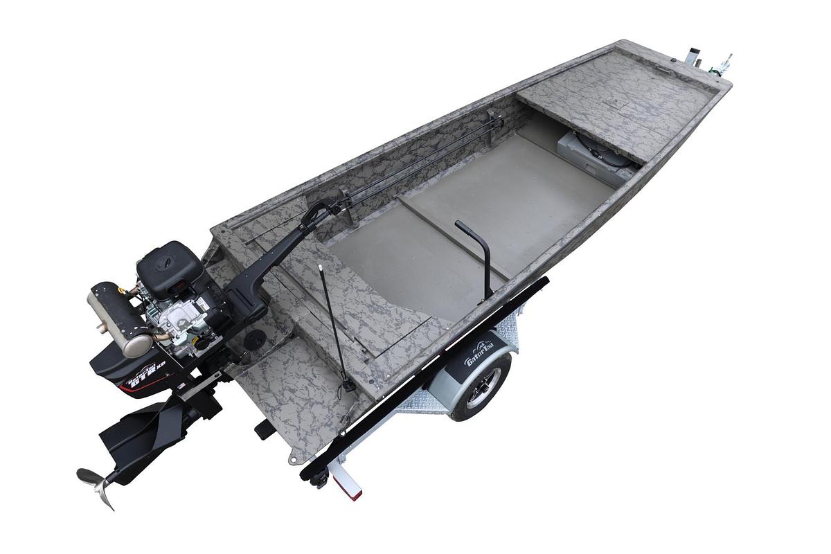Gator-Tail Extreme Series Gator-Tail's flagship offering, Our best equipped surface drive boat.