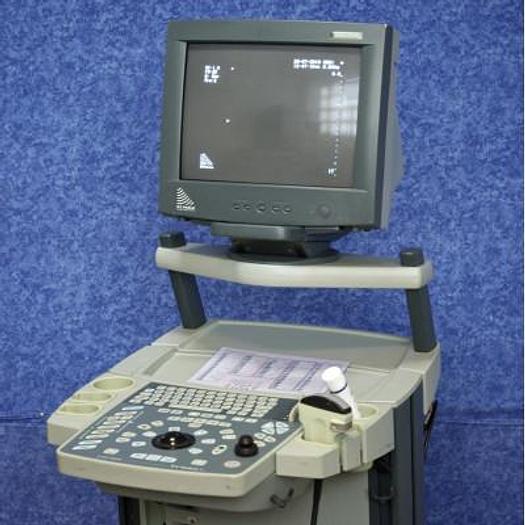 D'occasion ECHOGRAPHE NUMÉRIQUE COULEUR DOPPLER BREUEL&KJAEL HAWK 2102 EXL SWEDEN AVEC SONDE CONVEXE ABDOMINALE  MULTIFRÉQUENCE DE 2 À 6  M