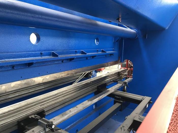 Usato PIEGATRICE NOVALSTILMEC IDRAULICA 4000 X 120 T