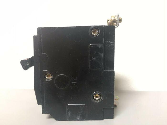 Used Lot of 3 Square D 2 Pole Circuit Breaker 120/240V 15 Amp