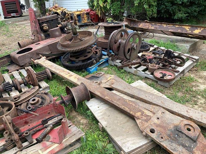 Used Bucyrus Erie 24-L Cable Tool Rig