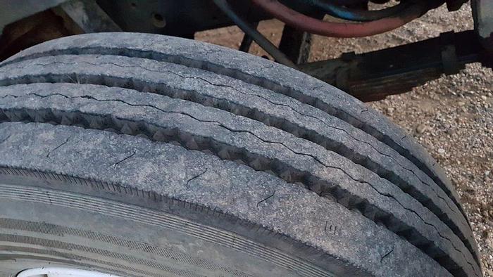 Used 1990 IHC INTERNATIONAL 4900 Tandem Axle Oilfield Pump/Kill Truck