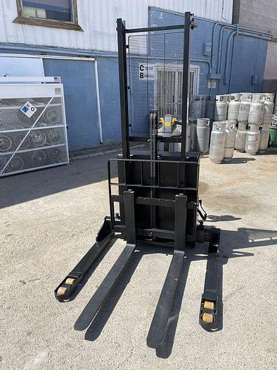 Used 2018 Electric Stacker
