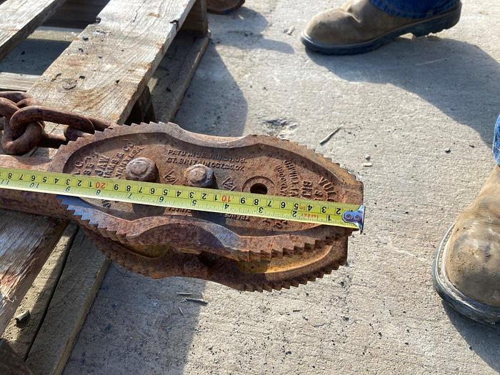 Used Vulcan 35 Bijaw 63" Chain Pipe Wrench Vise Tong