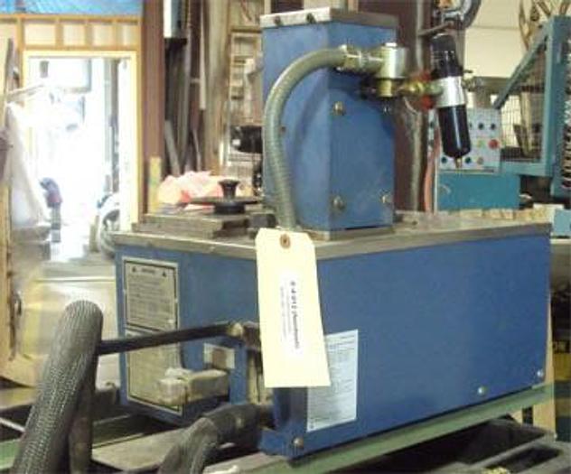 Used Nordson Hot Melt 5 HM V Glue Applicator System