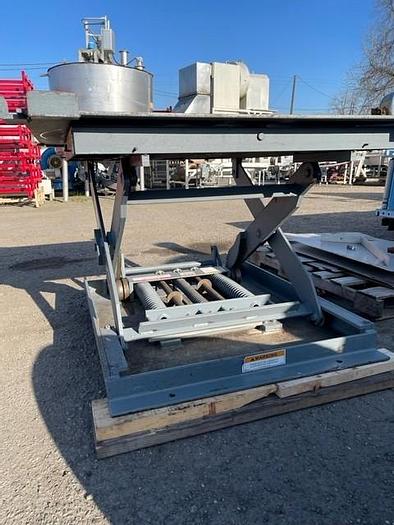 Used Penta Lift Pallet Lift Model PL1