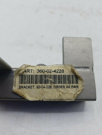 Bracket 92-04-228 360-02-4228