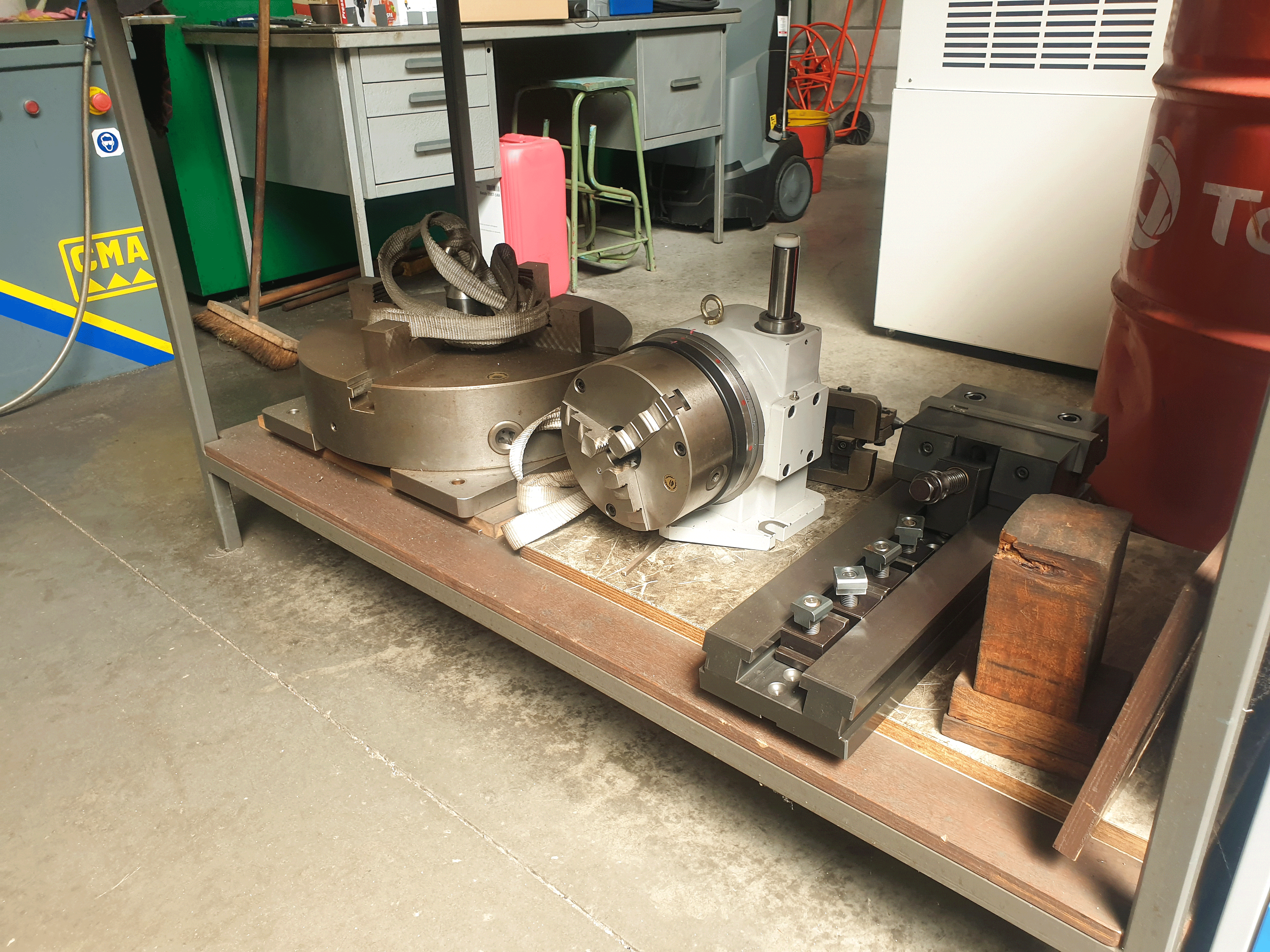 Used Chevalier 2040 VMC-L - Vertical Machining Centre - 2014