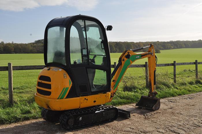 Used 2014 JCB 8018CTS