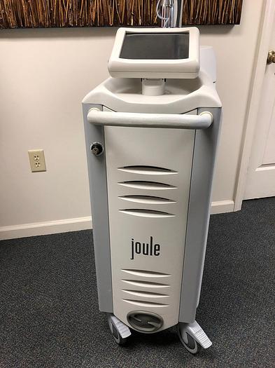 Used 2015 Sciton Joule 7 w/ Halo