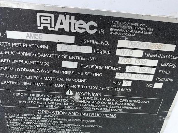 Used 2009 Ford F750 4x2 Utility Altec AM55-MH Over-Center Bucket Truck