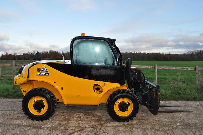 Used 2015 JCB 520-40