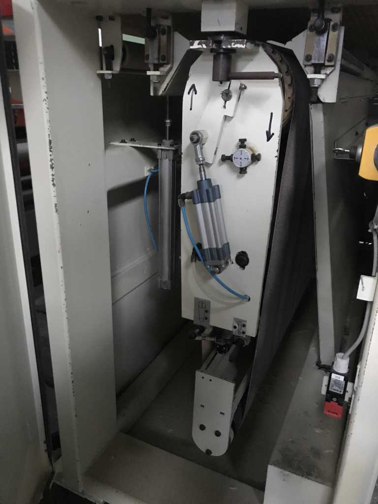 Usato 2008 Linea di levigatura inferiore e superiore a 1 rullo.