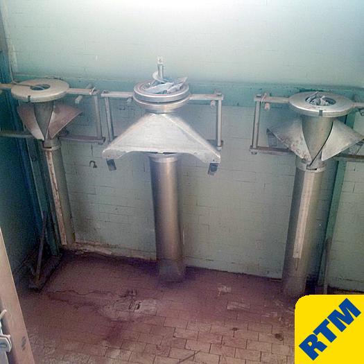 Used Vertical Bagging Machine with Powder Feeder