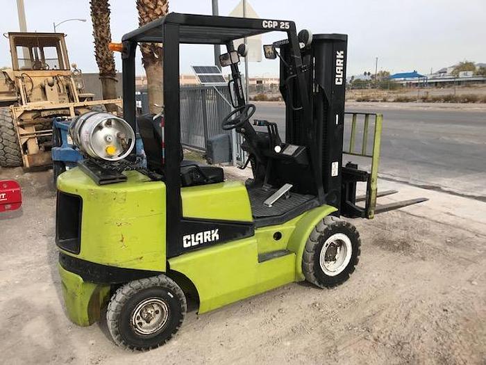 Used Clark CGP25 Pneumatic Tire Forklift
