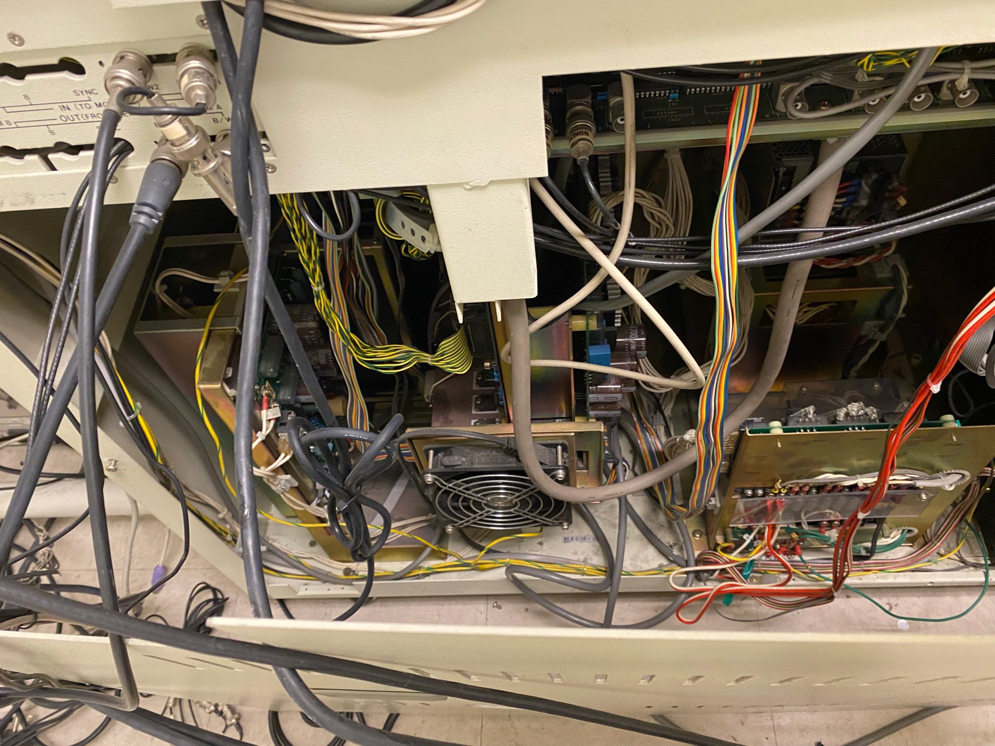 Used Hitachi S-4500 type 11