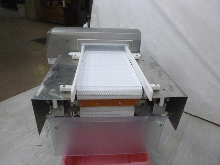 Used Safeline/Mettler Toledo Metal Detector; Md#SL3000