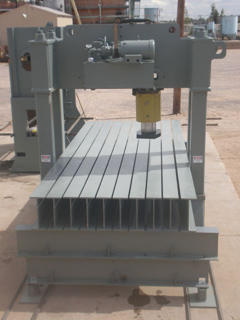 Used 200 Ton Atlas-Parker Hydraulic Straightening Press