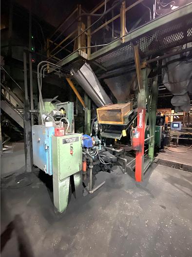Used BEARDSLEY & PIPER BSM2016 MOLDING MACHINE