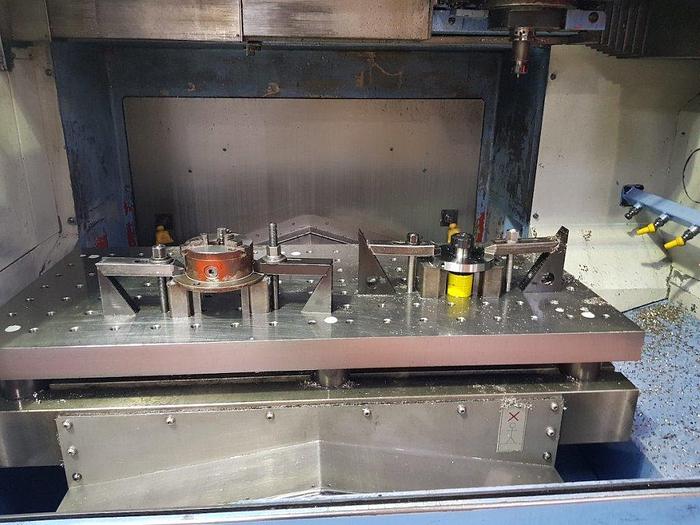 Used 1997 Mazak FJ V-25 Machining Centre