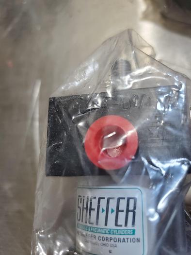 (Lot of 4) Sheffer CLA-D 1/4"  Pneumatic Cylinder (BRB2)
