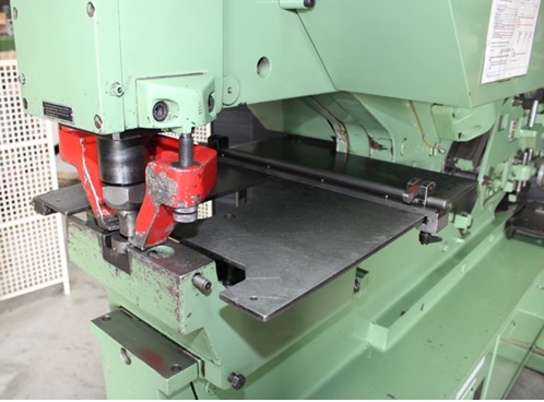 Usato Mubea KBL 1300 Optima F