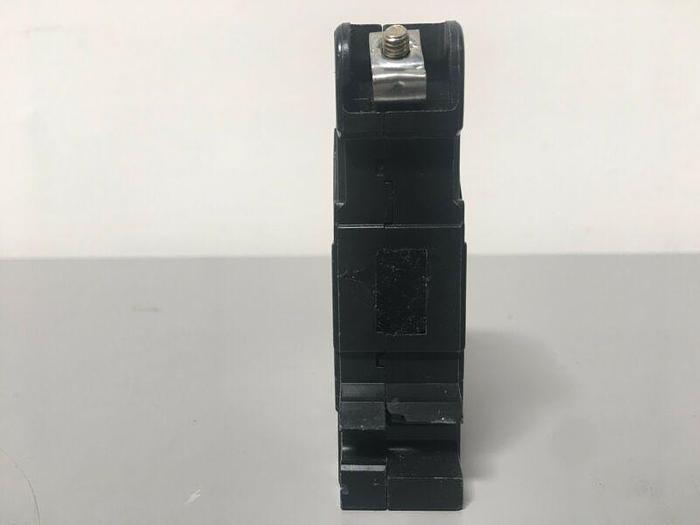 Used Square D EHB14020 Single Pole Circuit Breaker 20 Amp
