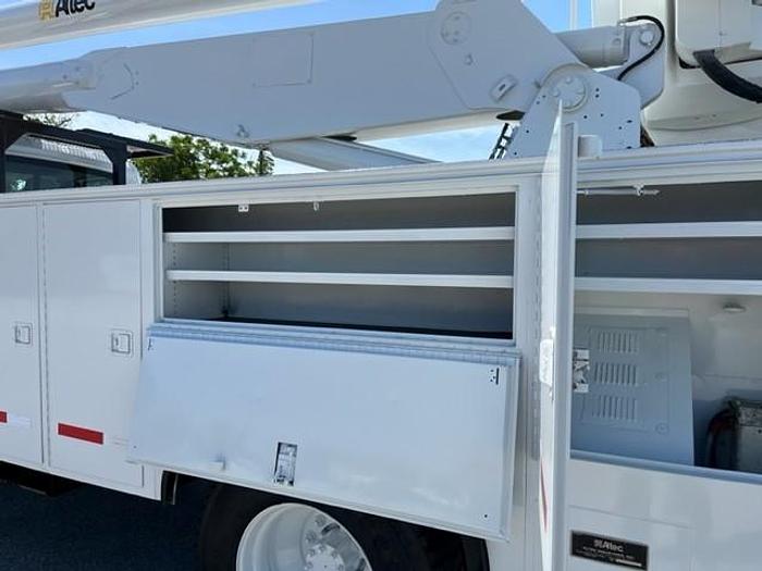 Used ALTEC AA755L 60FT MATERIAL HNDLER 2 MAN BUCKET ON 2006 INTERNATIONAL4300 BOOM TRUCK
