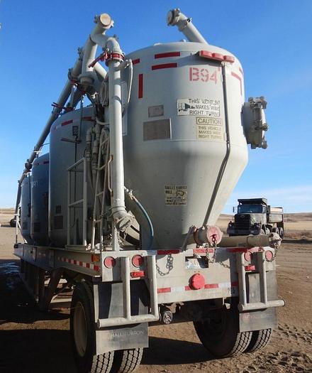Used 2001 Field Bin, Halliburton