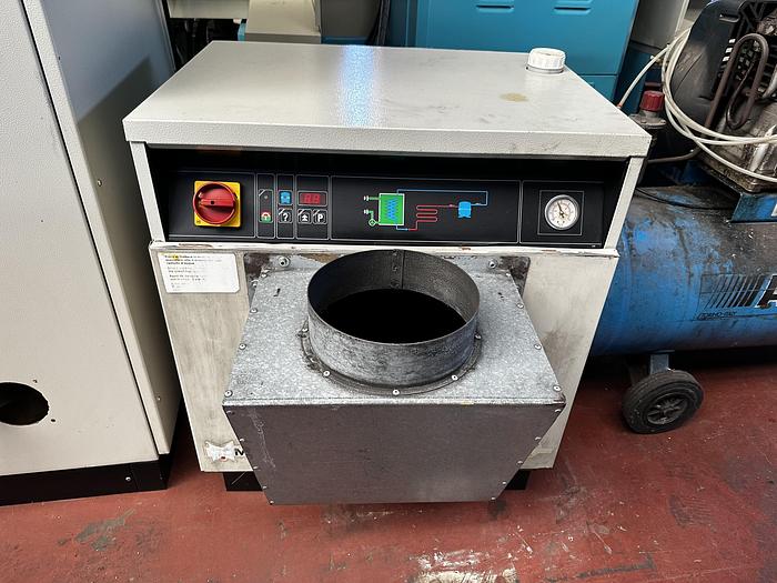 Ottime Rettifica Tangenziale Cnc DELTA SYNTHESIS 1300/600 COMPACT PLUS