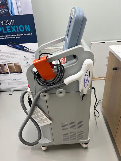 Used Ellman / Sandstone/ Cynosure Tri-Lase w/ 1 and 6 mm Spot Size Erbium YAG 2940nm