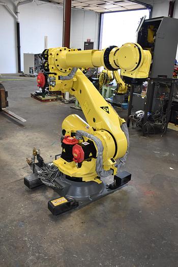 Used Fanuc R-2000ic/165F