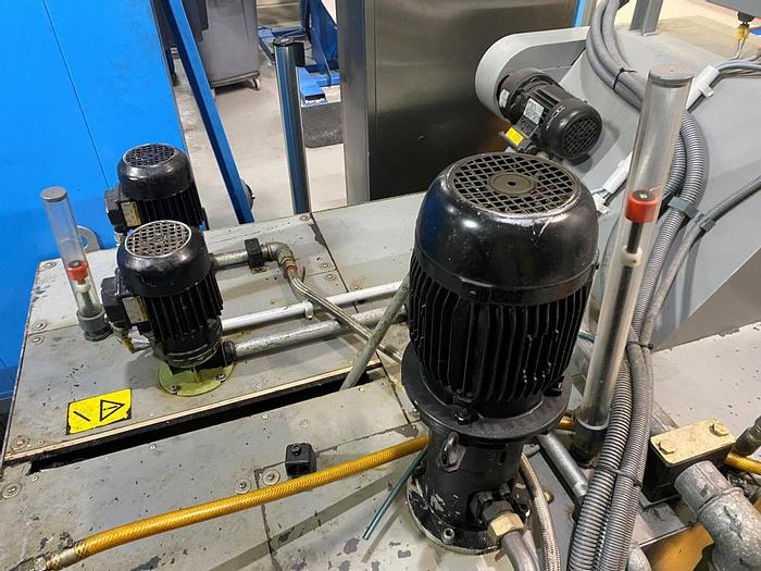 Used 1999 Deckel Maho DMU60P 5 Axis Machining Center