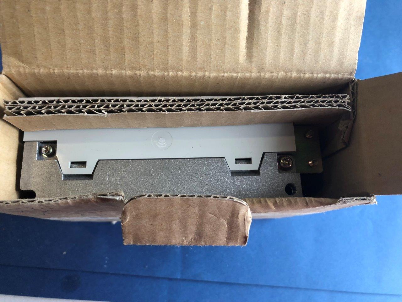 Mitsubishi MR-C10A-UE Melservo AC Servo Drive - New in Box