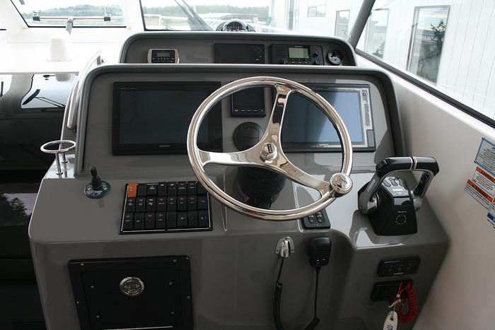 Used 2017 Pursuit OS 385 Offshore