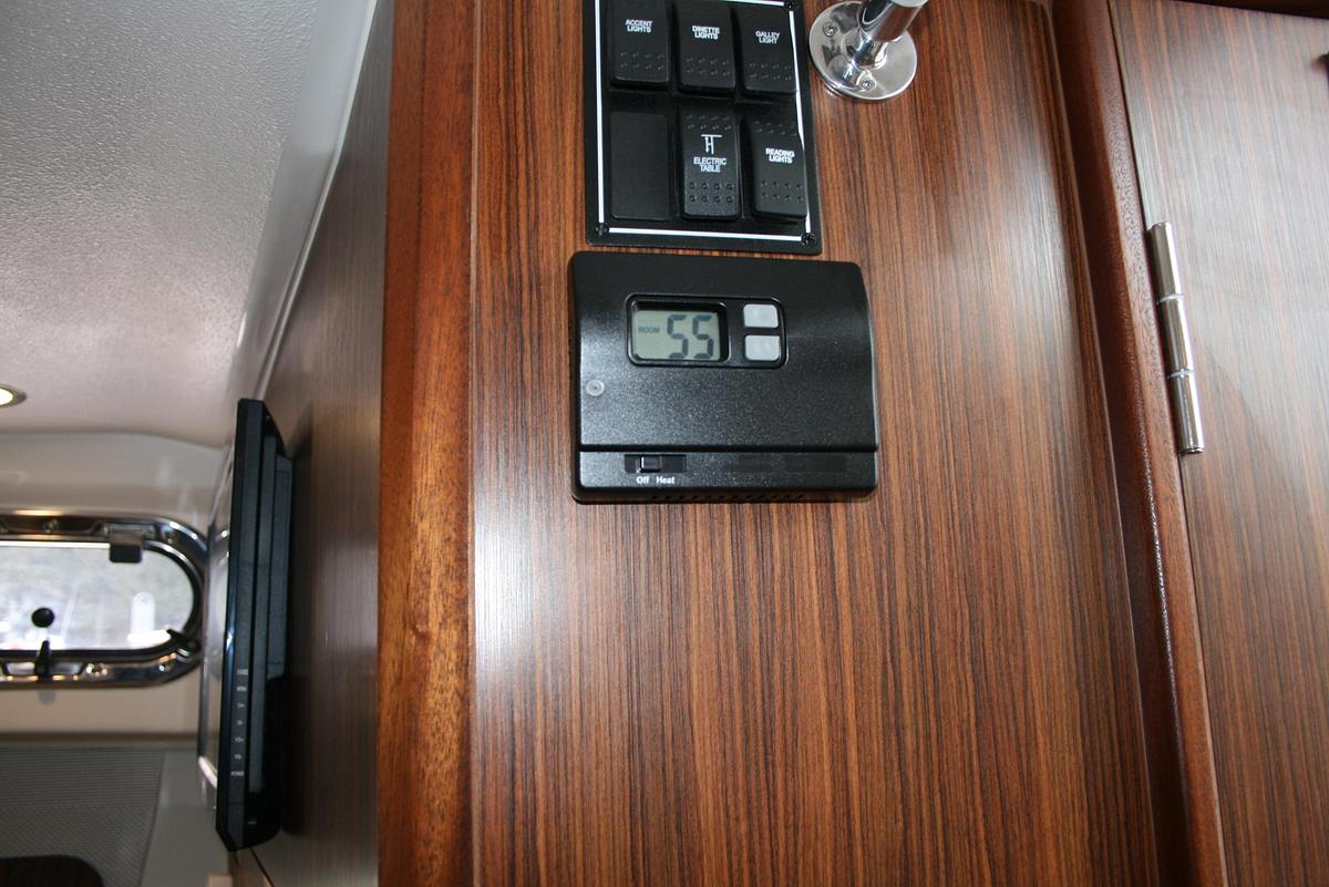 Used 2021 Pursuit OS 325 Offshore