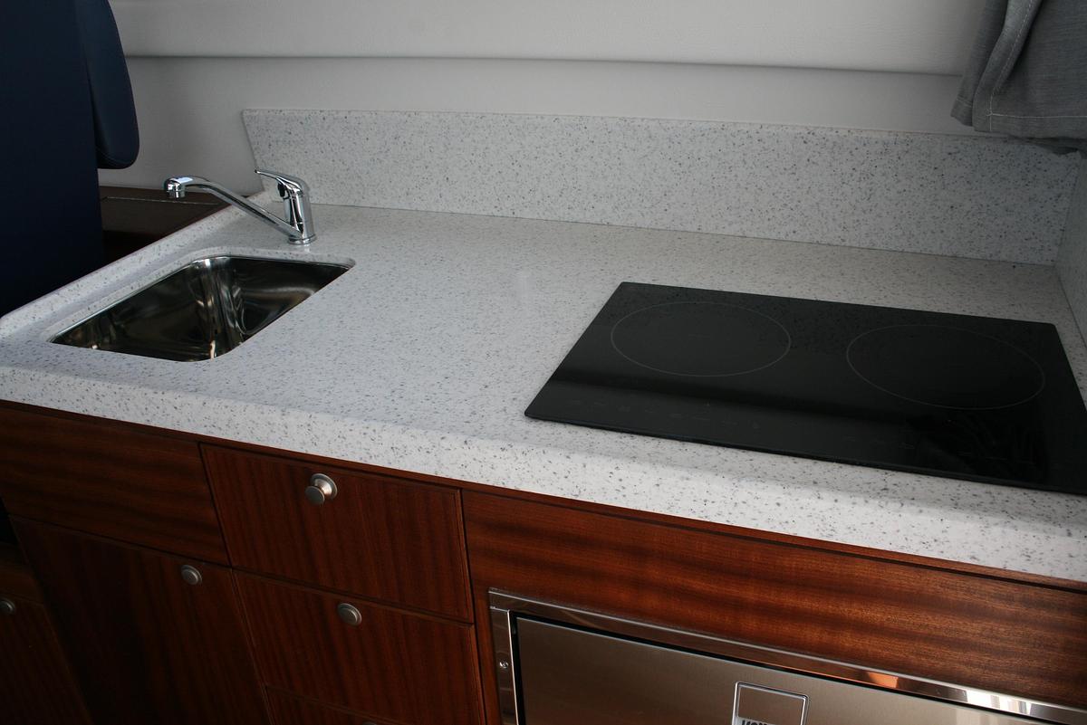 Used 2027 Ocean Sport Roamer 30 #141